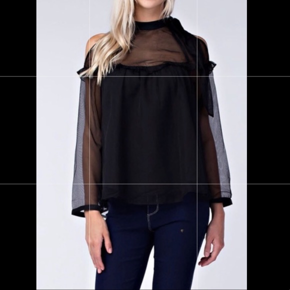 Gorgeous Blouse - Picture 1 of 3